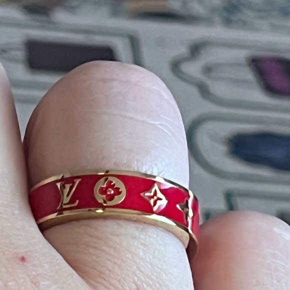 🩷Louis Vuitton Red Logo Ring 🩷 - Picture 1 of 12